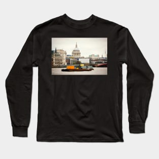 London's St. Paul's Cathedral Long Sleeve T-Shirt